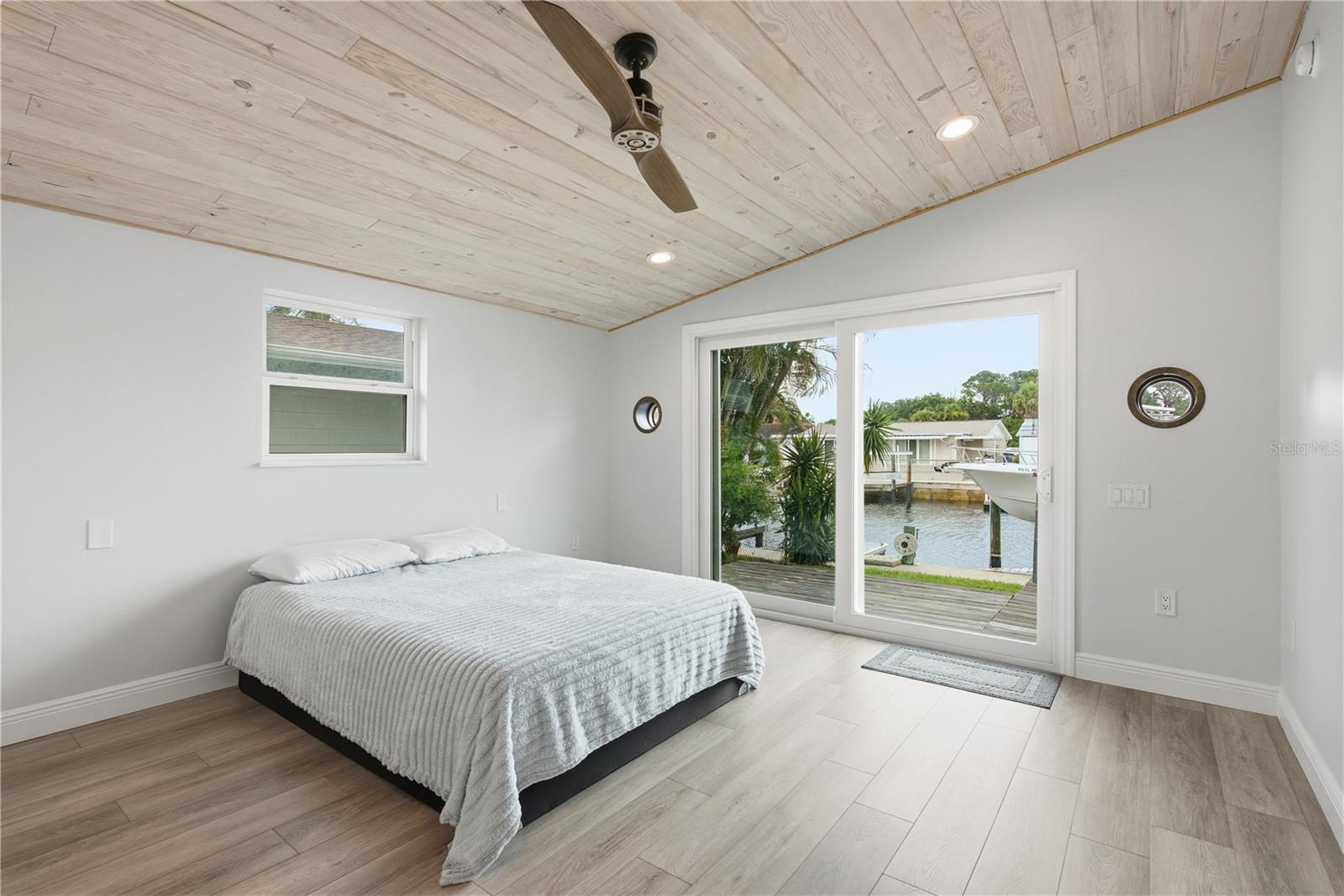 4930 POMPANO DR — photo 20