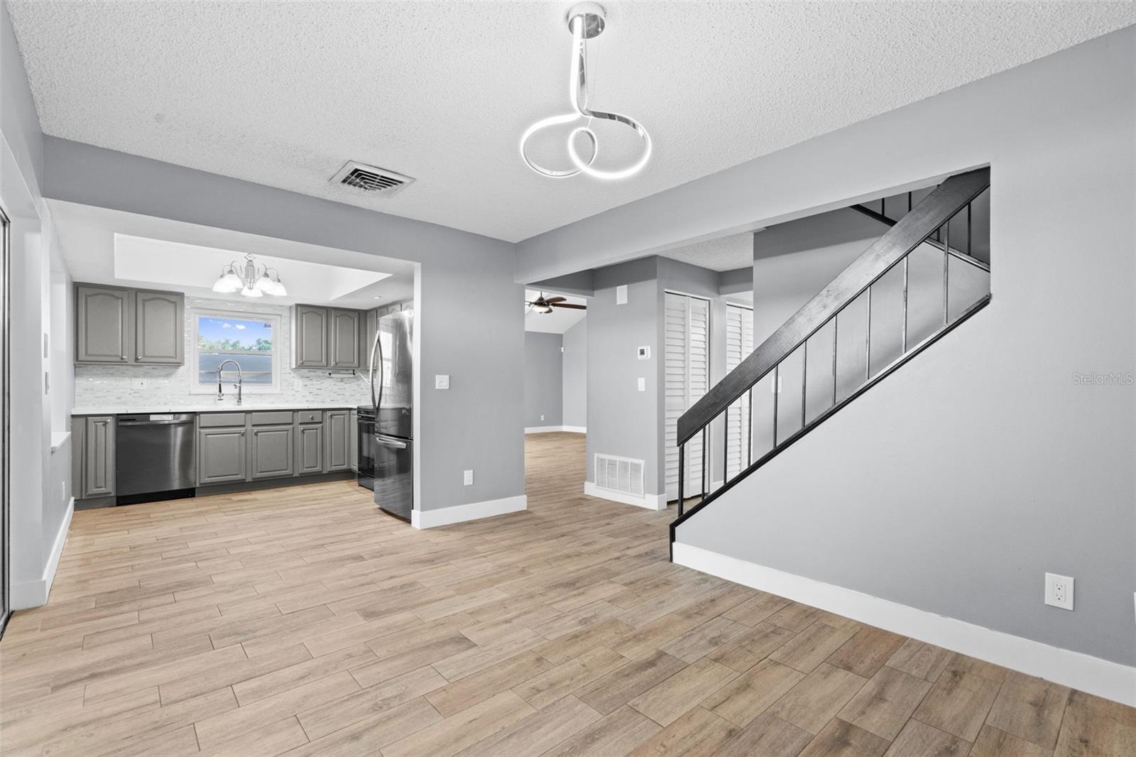 2630 CEDAR VIEW CT #0 — photo 15