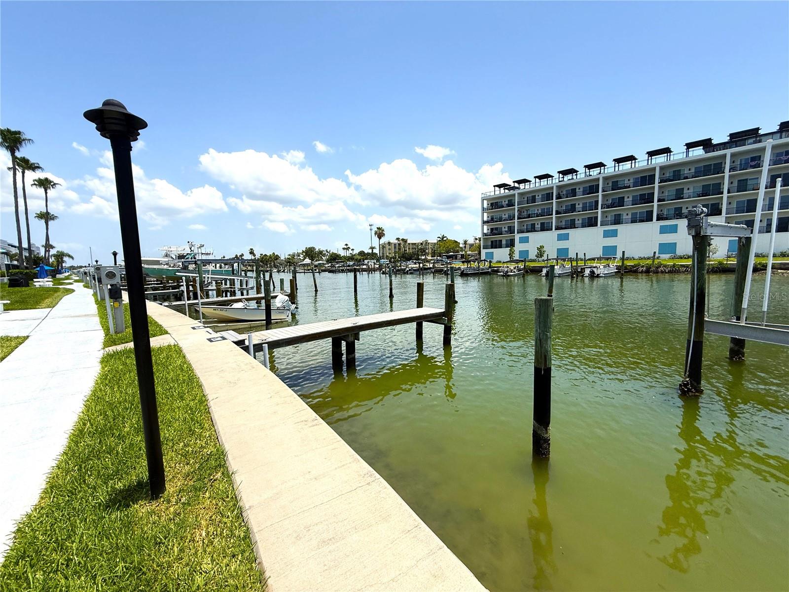 201 MEDALLION BLVD #D — photo 21