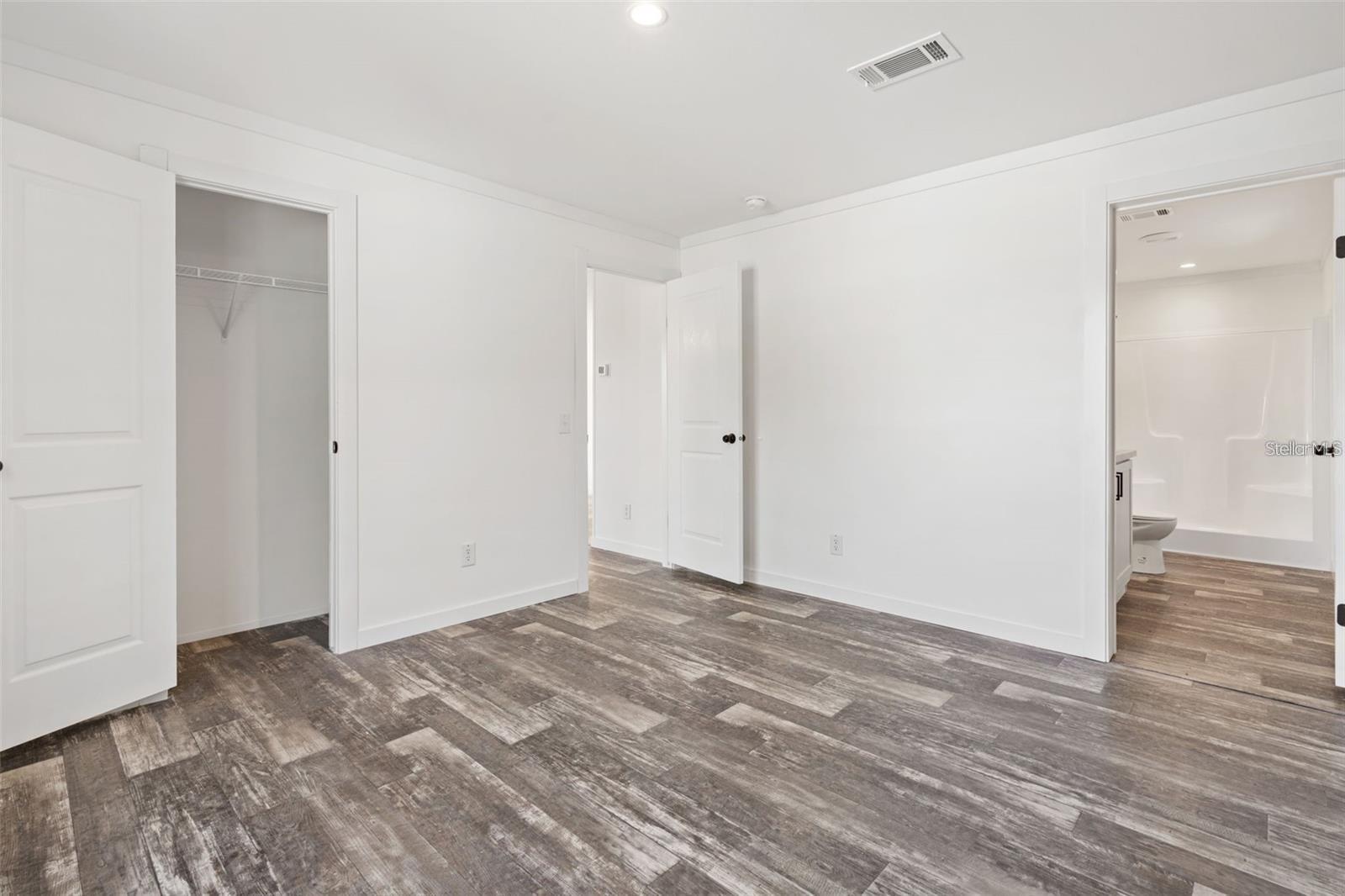 5234 YELLOW PINE ST N — photo 12