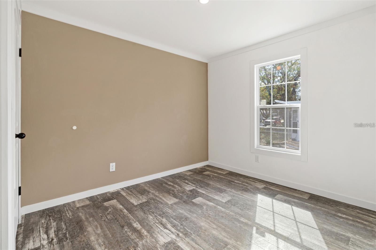 5234 YELLOW PINE ST N — photo 16