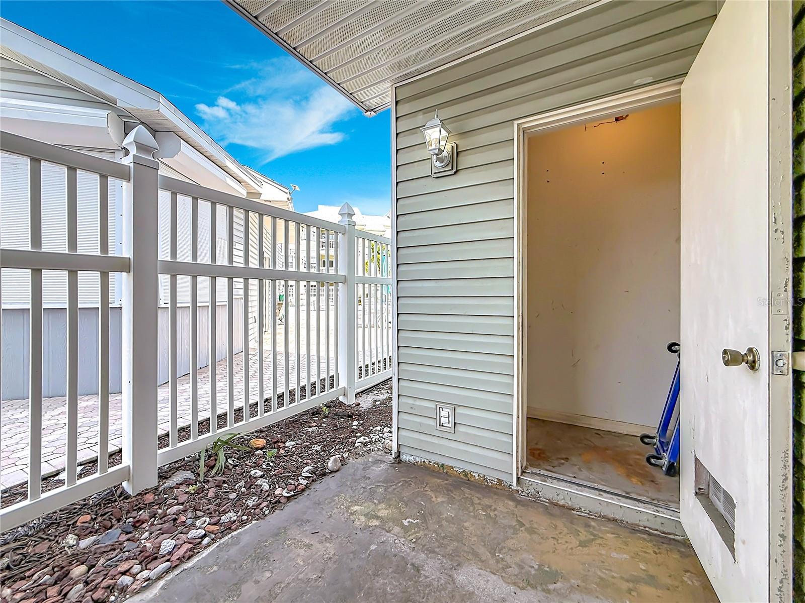 6826 STONES THROW CIR N #11101 — photo 32