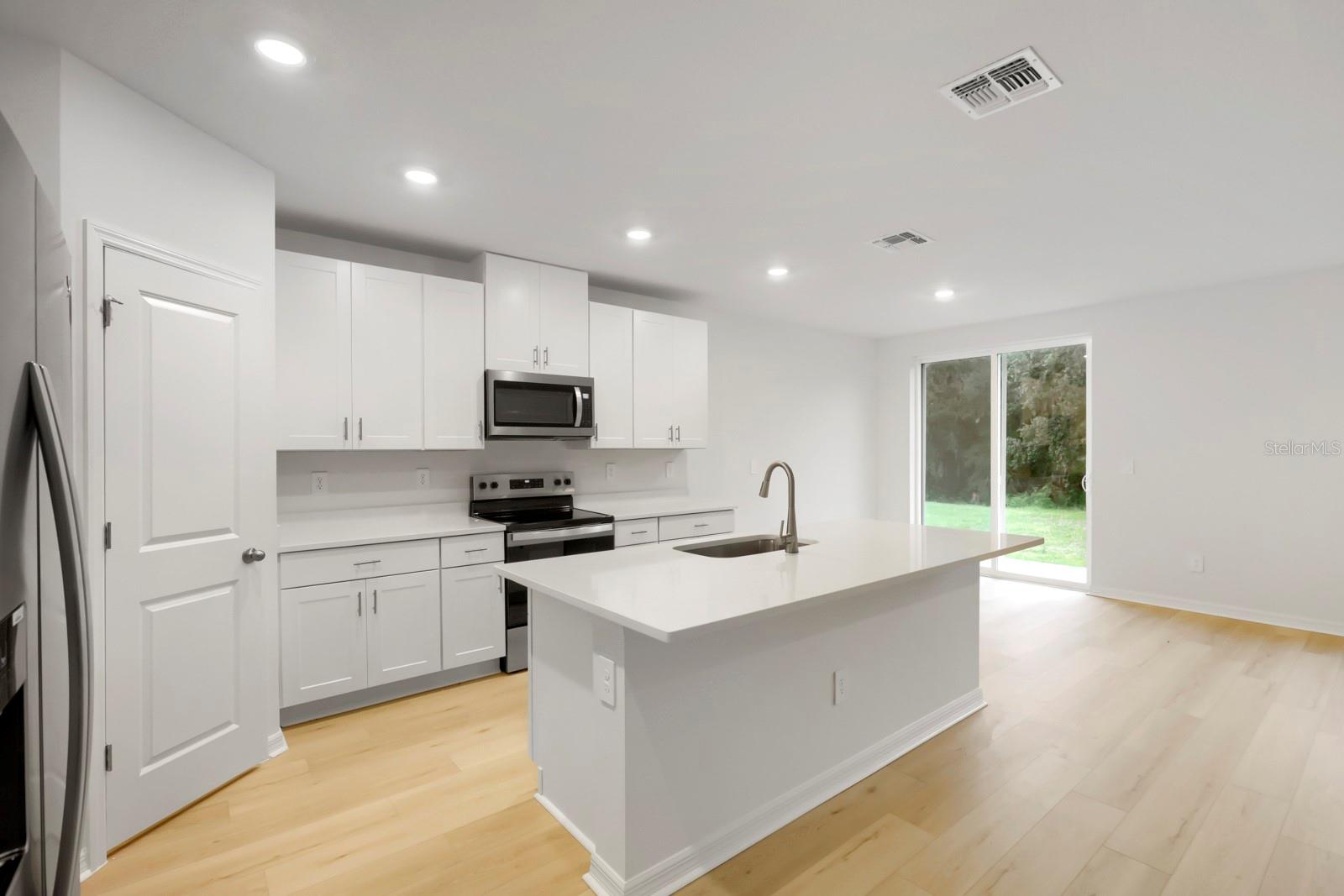 7637 SATTERFIELD TER — photo 10