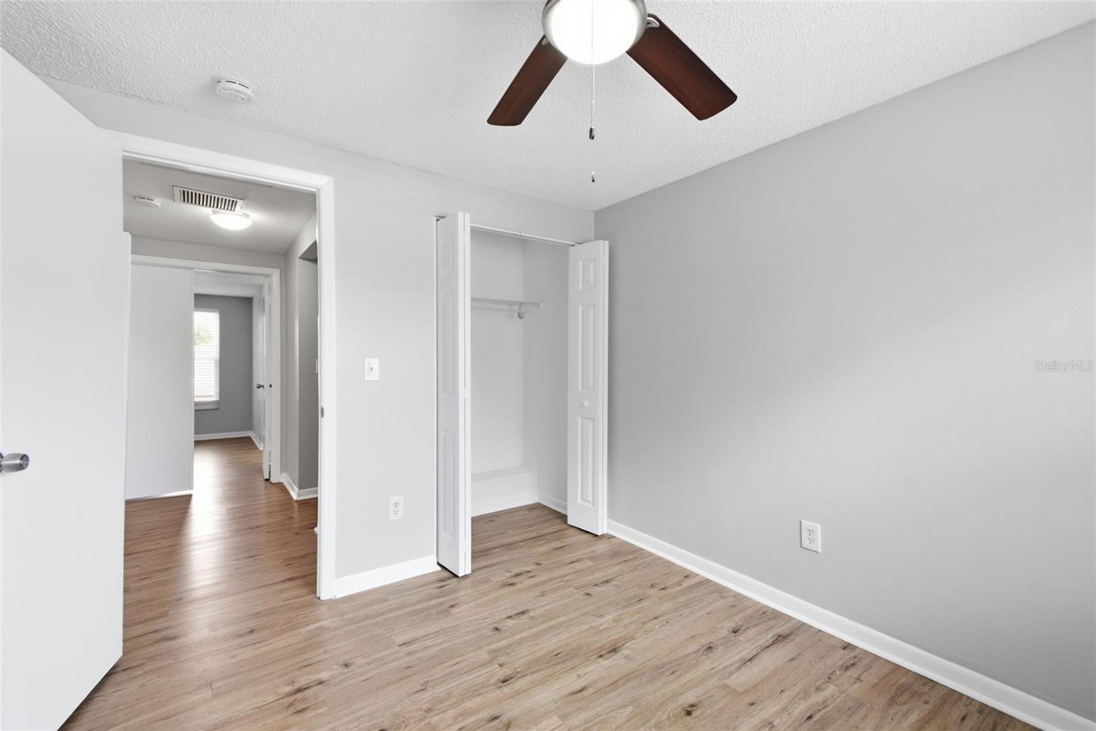 1200 LAKE VALRICO LN — photo 35