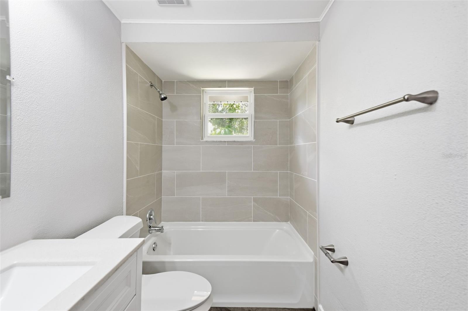 1200 LAKE VALRICO LN — photo 49