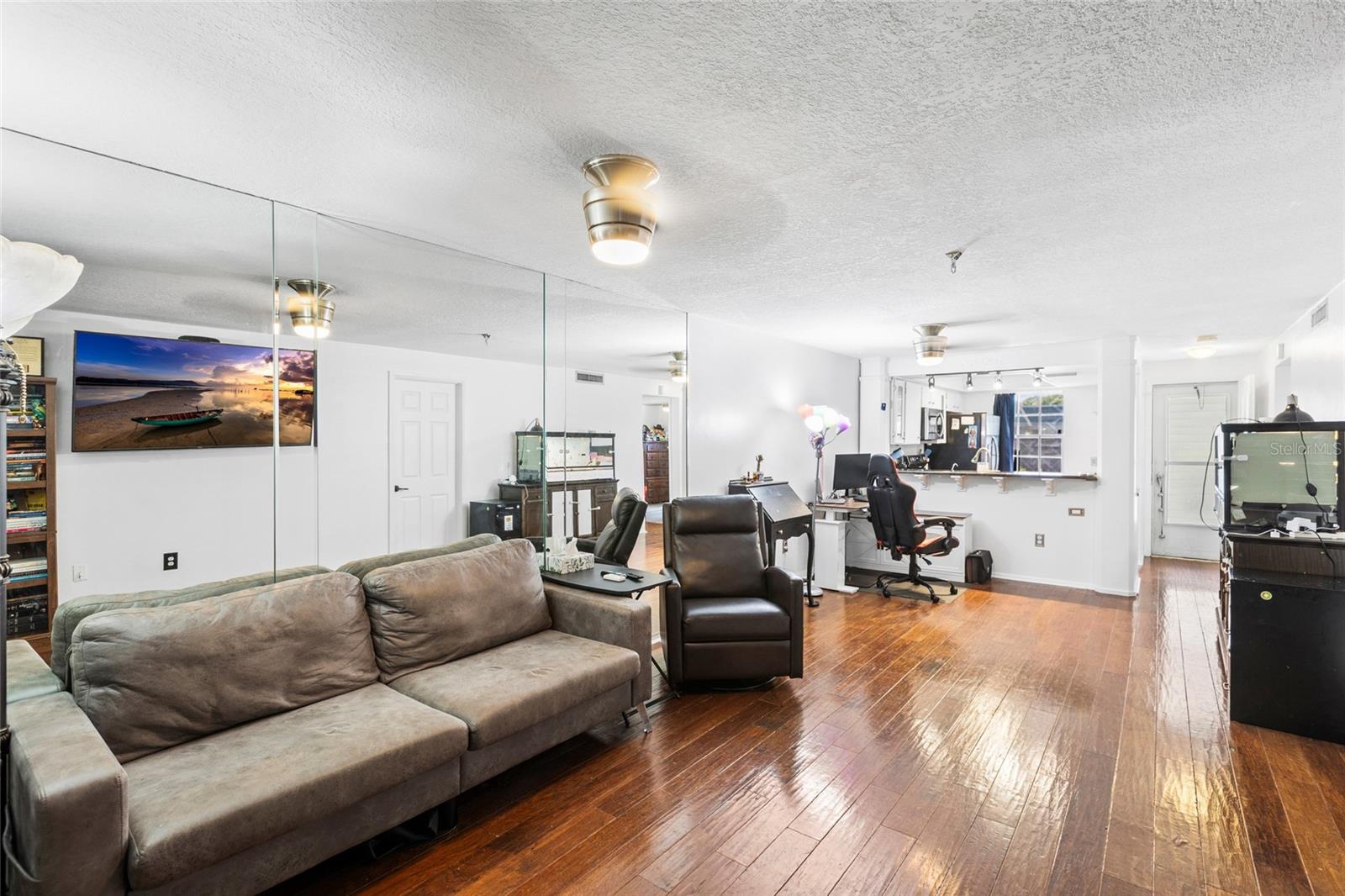 4209 REDCLIFF PL — photo 12