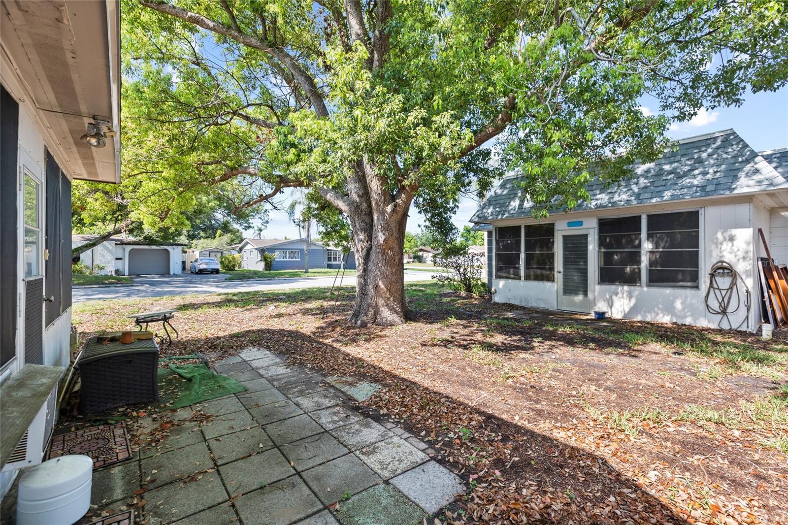 4209 REDCLIFF PL — photo 21