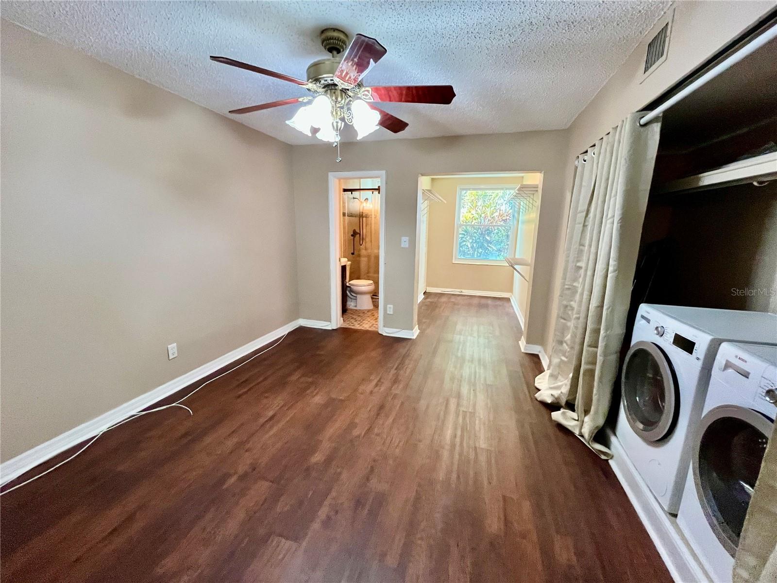 2458 COLUMBIA DR #28 — photo 17