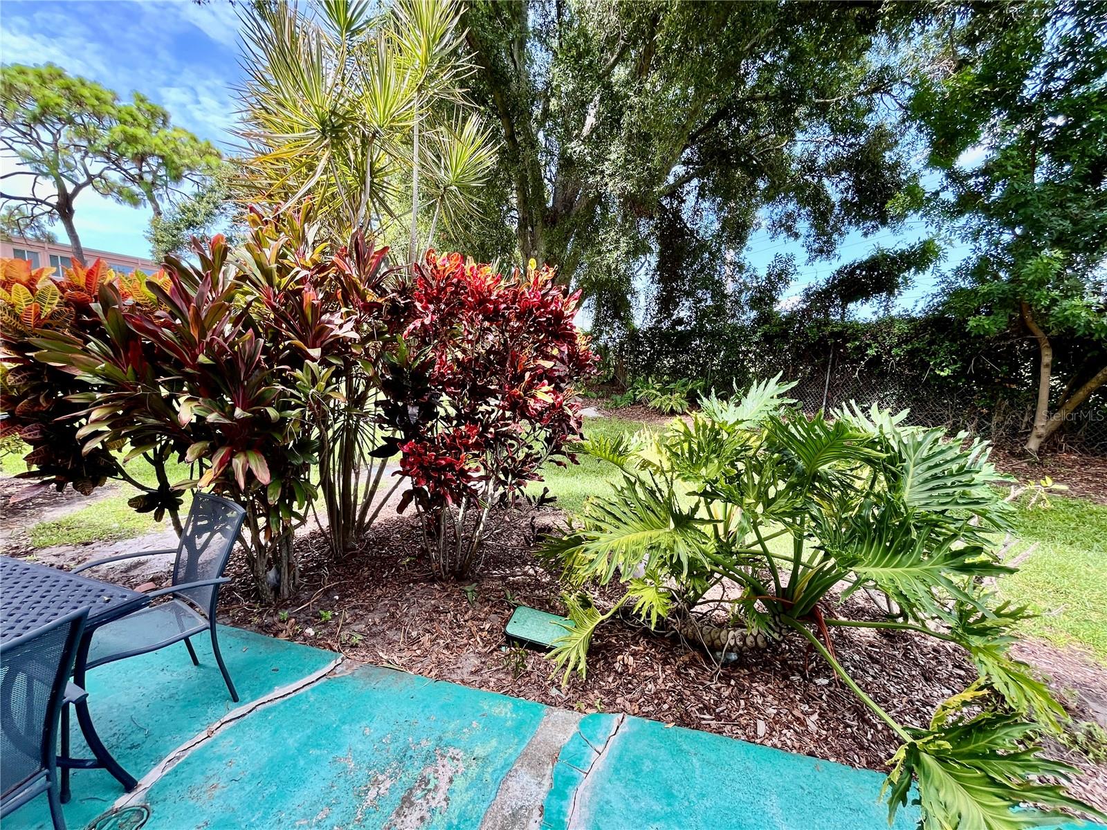 2458 COLUMBIA DR #28 — photo 31