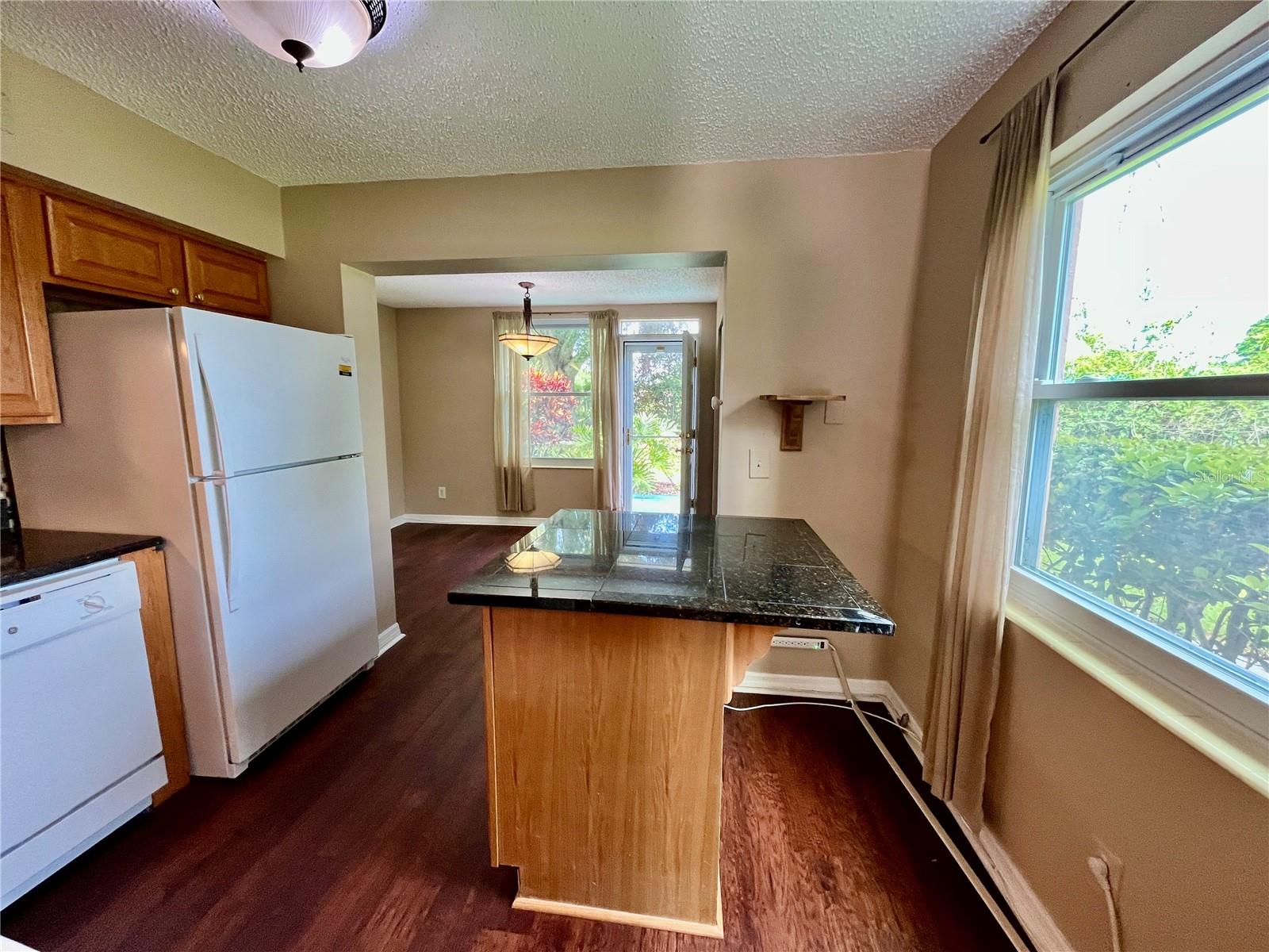 2458 COLUMBIA DR #28 — photo 13