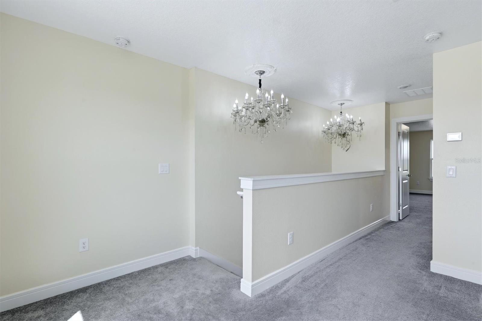 9108 ROYAL RIVER CIR — photo 20
