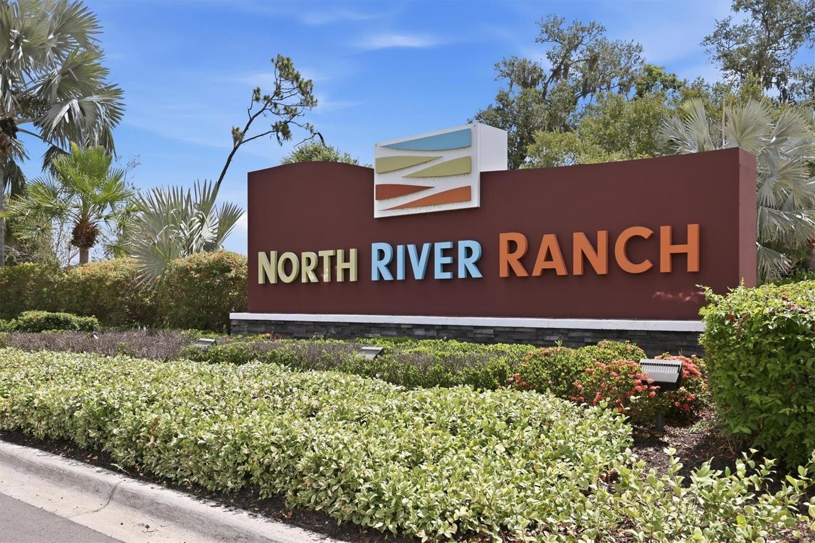 9108 ROYAL RIVER CIR — photo 33