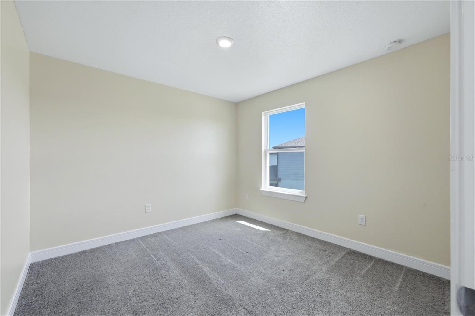 9108 ROYAL RIVER CIR — photo 24
