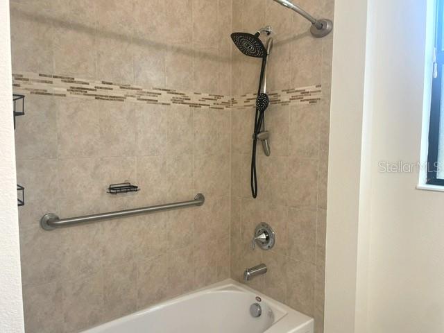 10485 CROOKED CREEK DR — photo 28