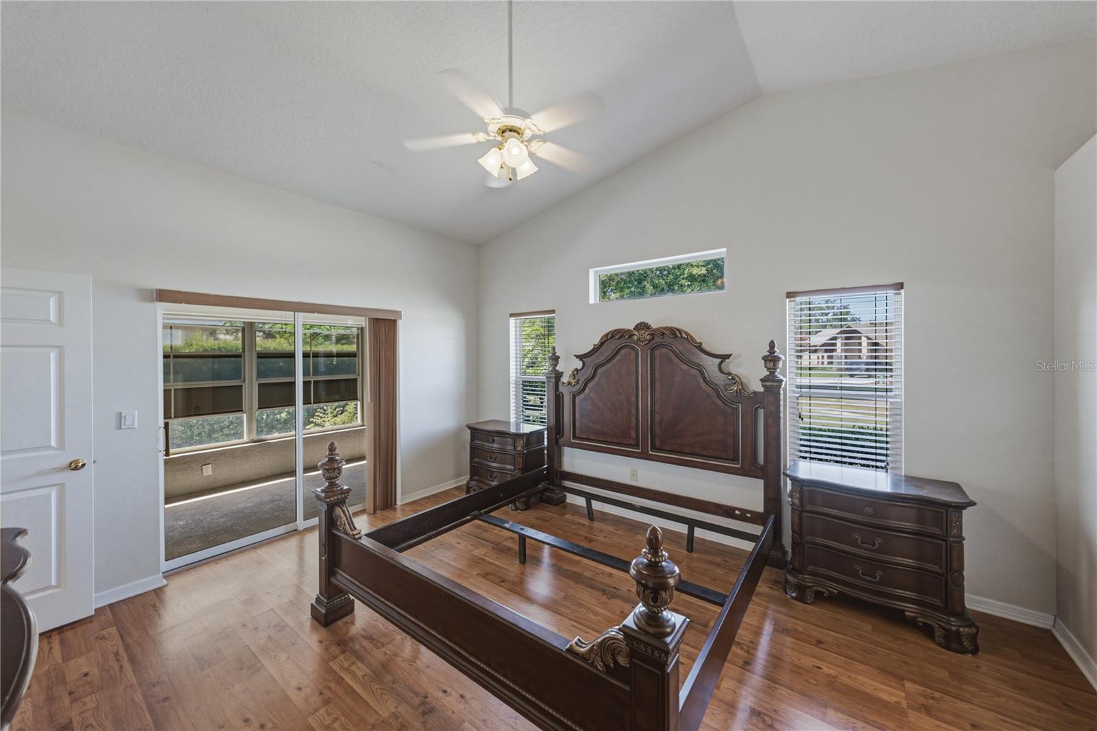 6232 HUNTINGTON DR — photo 29