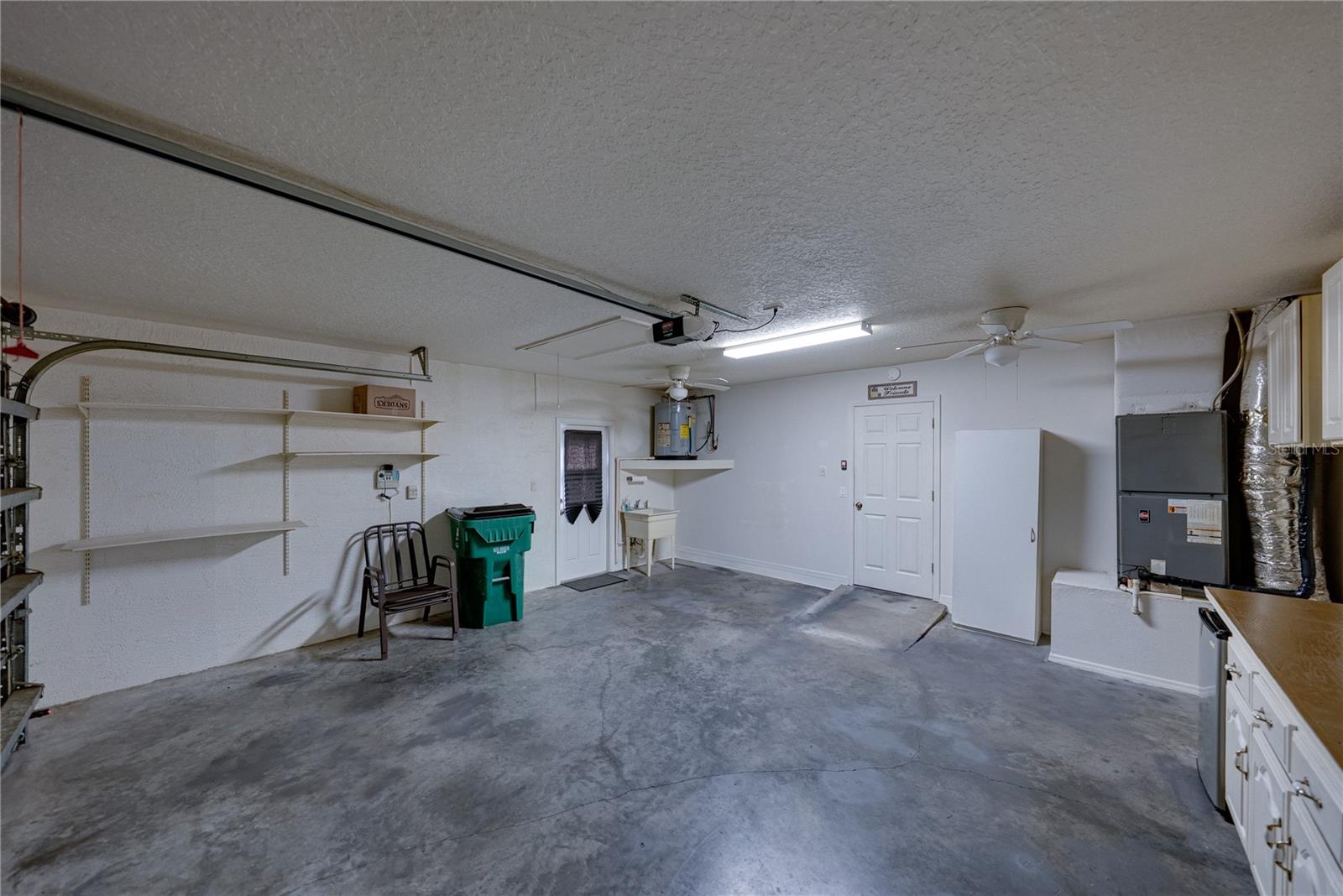 6232 HUNTINGTON DR — photo 47