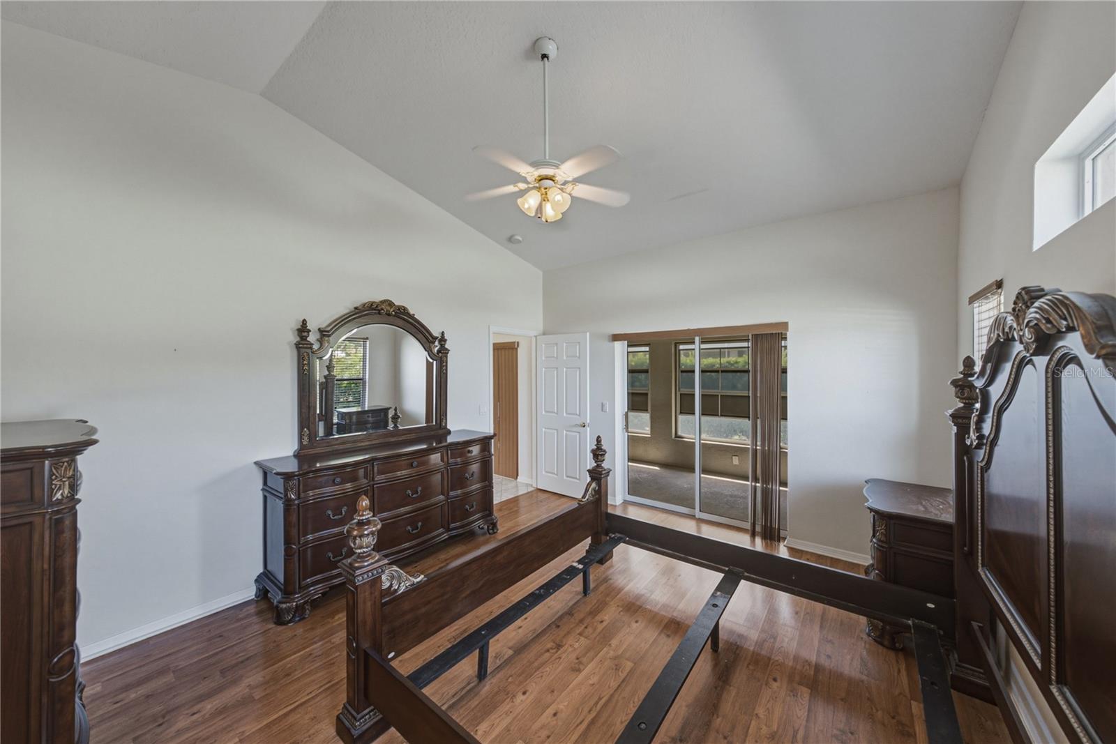 6232 HUNTINGTON DR — photo 30