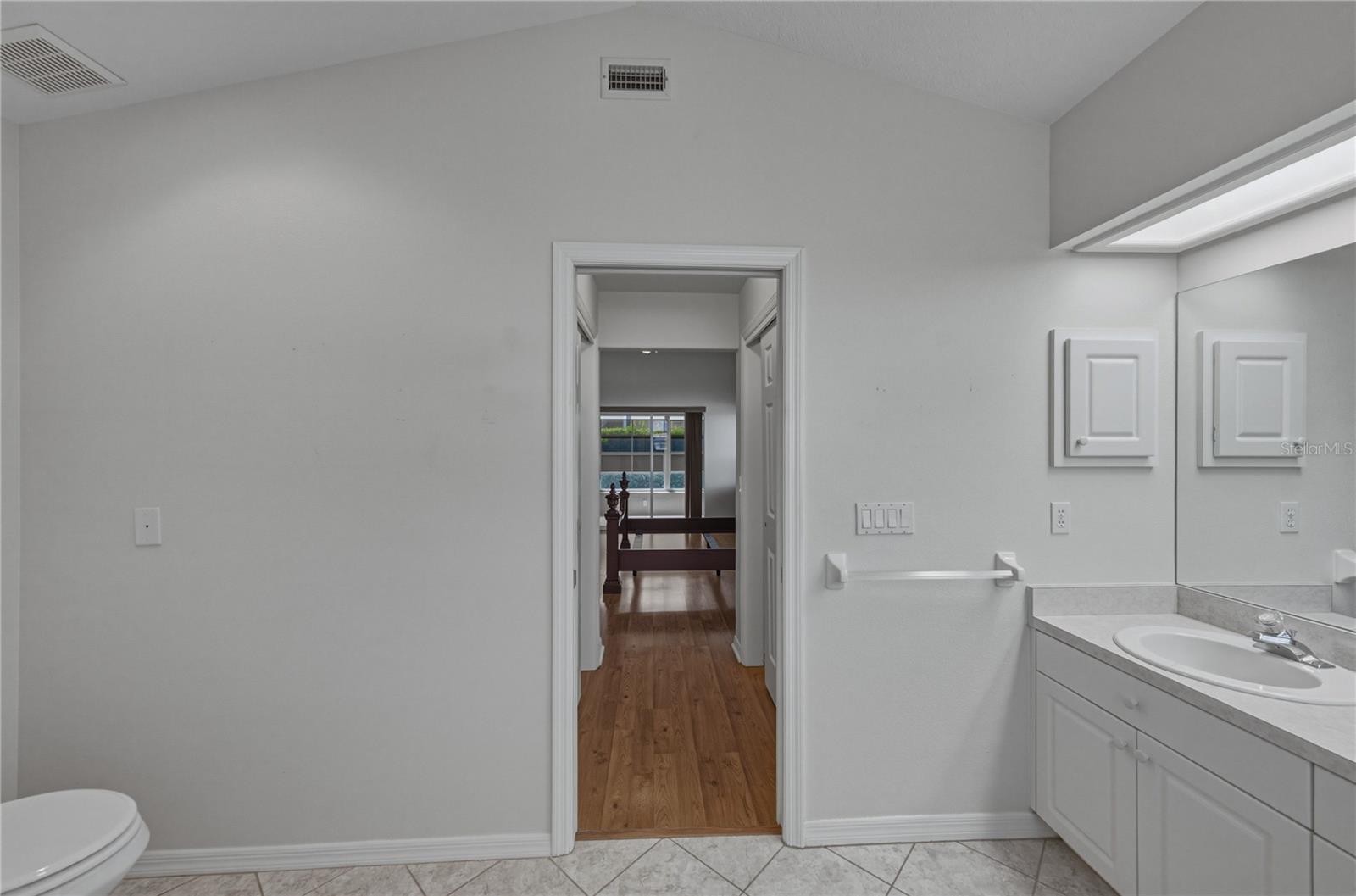 6232 HUNTINGTON DR — photo 37