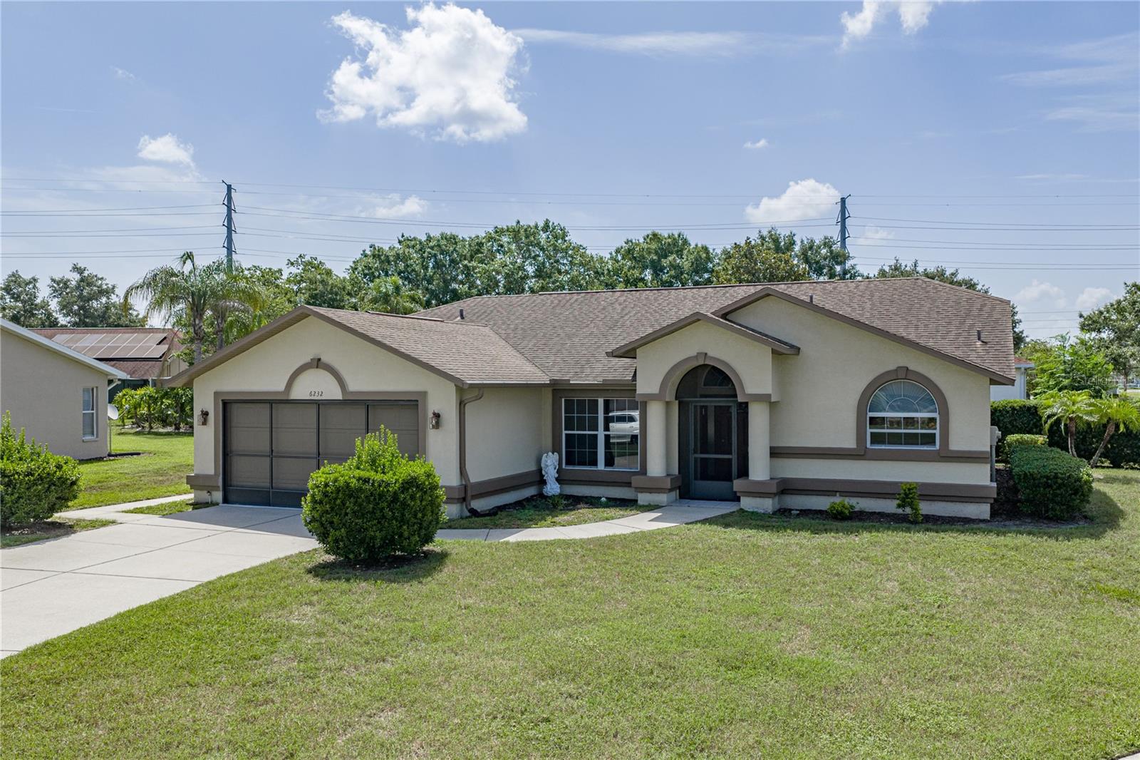 6232 HUNTINGTON DR — photo 3