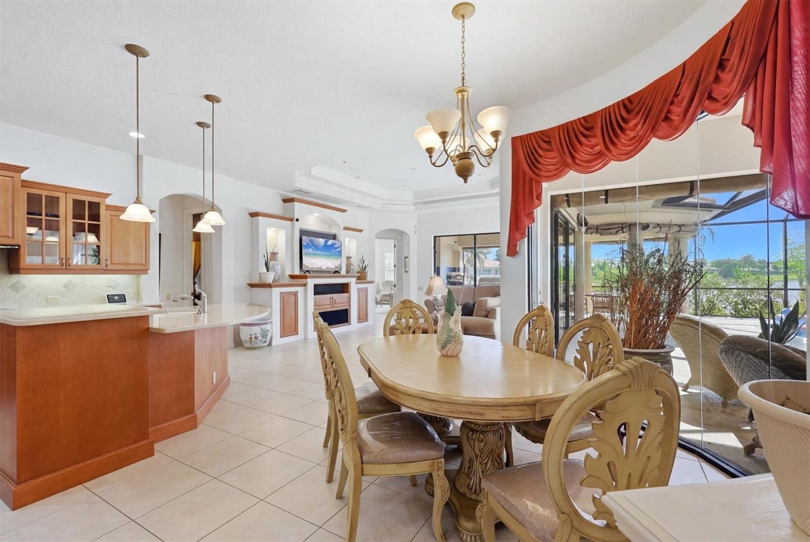 815 TROPEZ LN — photo 19