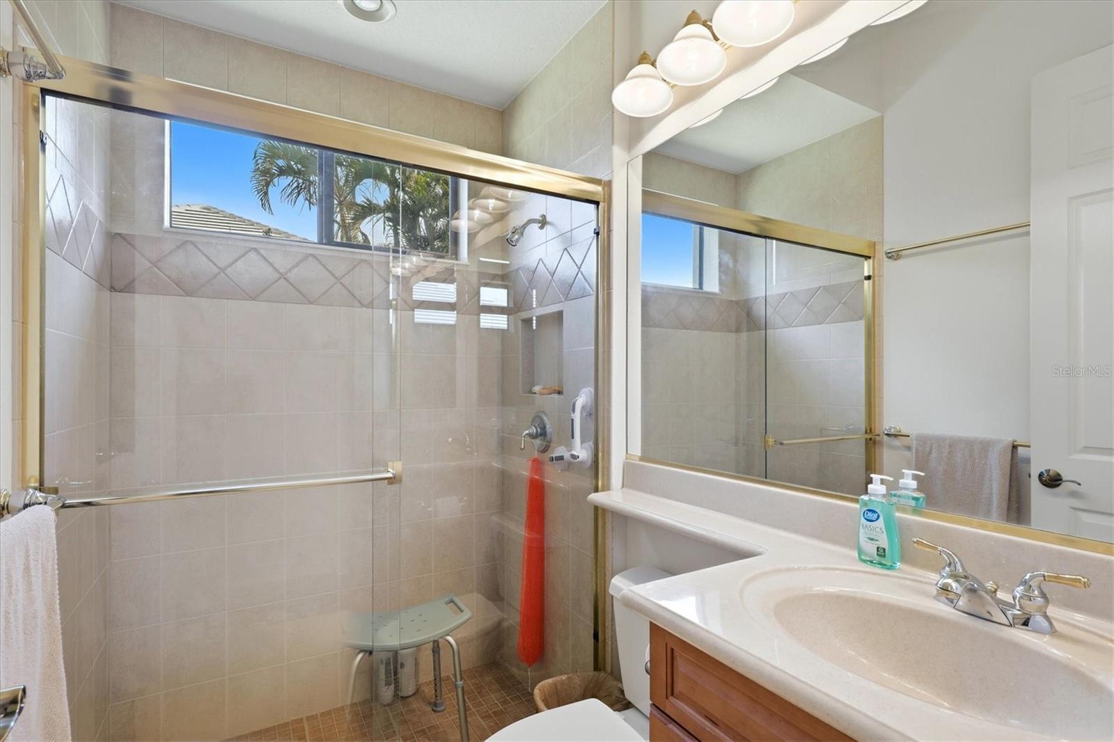 815 TROPEZ LN — photo 34