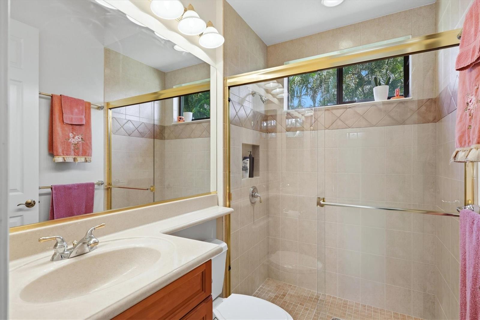 815 TROPEZ LN — photo 33