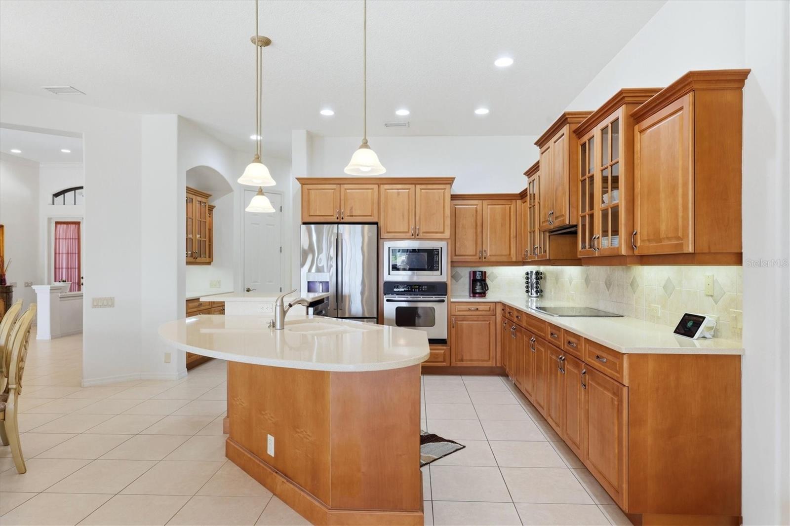 815 TROPEZ LN — photo 16