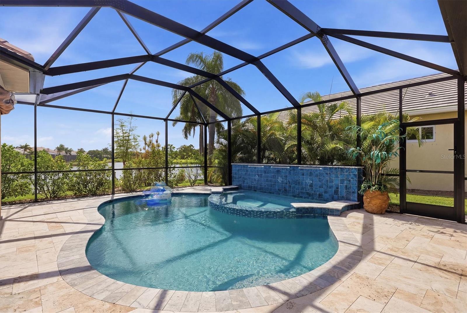 815 TROPEZ LN — photo 49