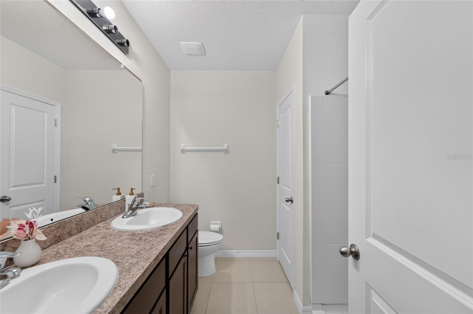 12925 SHADY FERN LN — photo 28