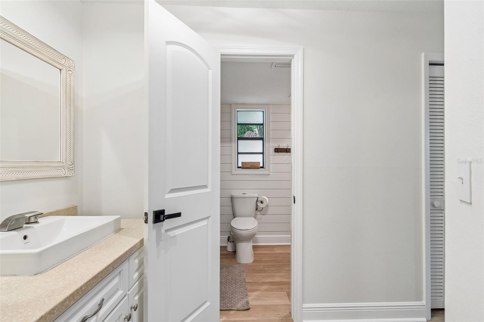 22408 SHORESIDE DR — photo 26