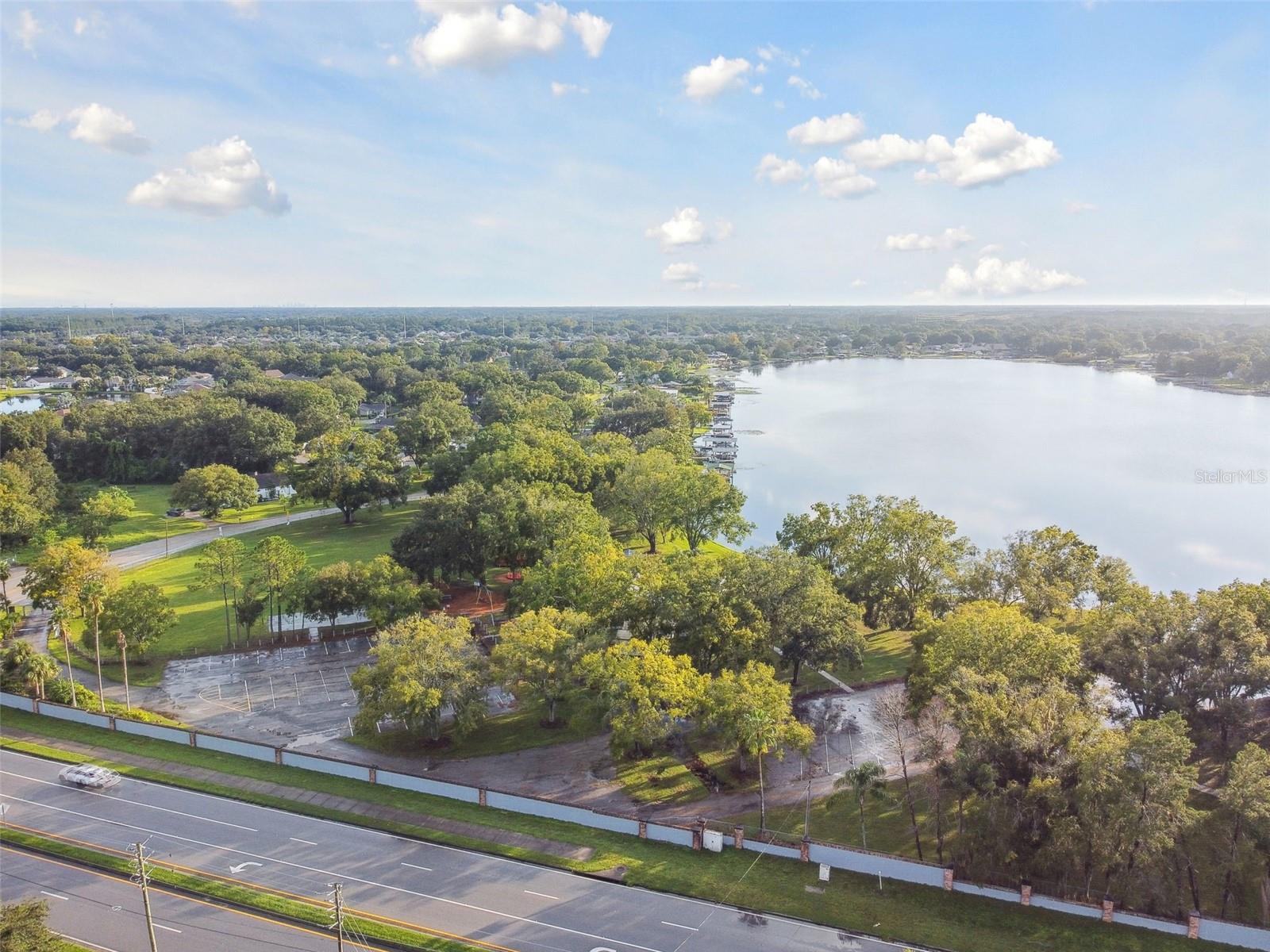 22408 SHORESIDE DR — photo 89