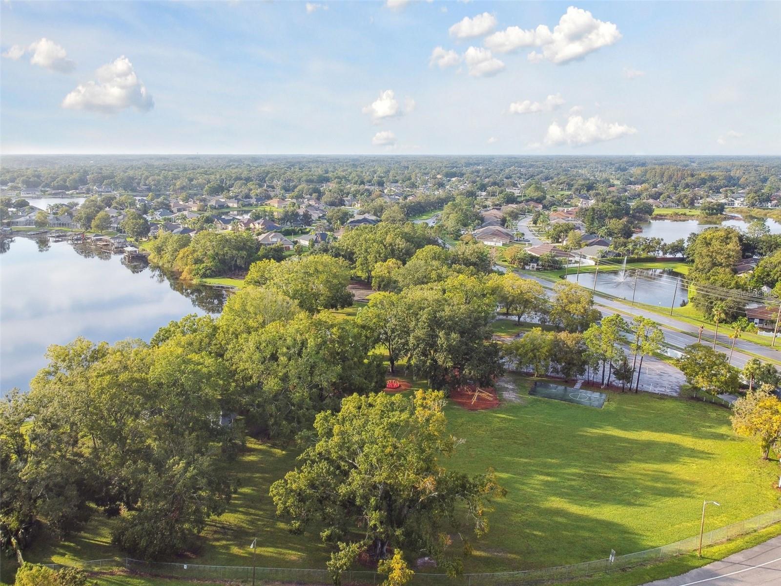 22408 SHORESIDE DR — photo 88