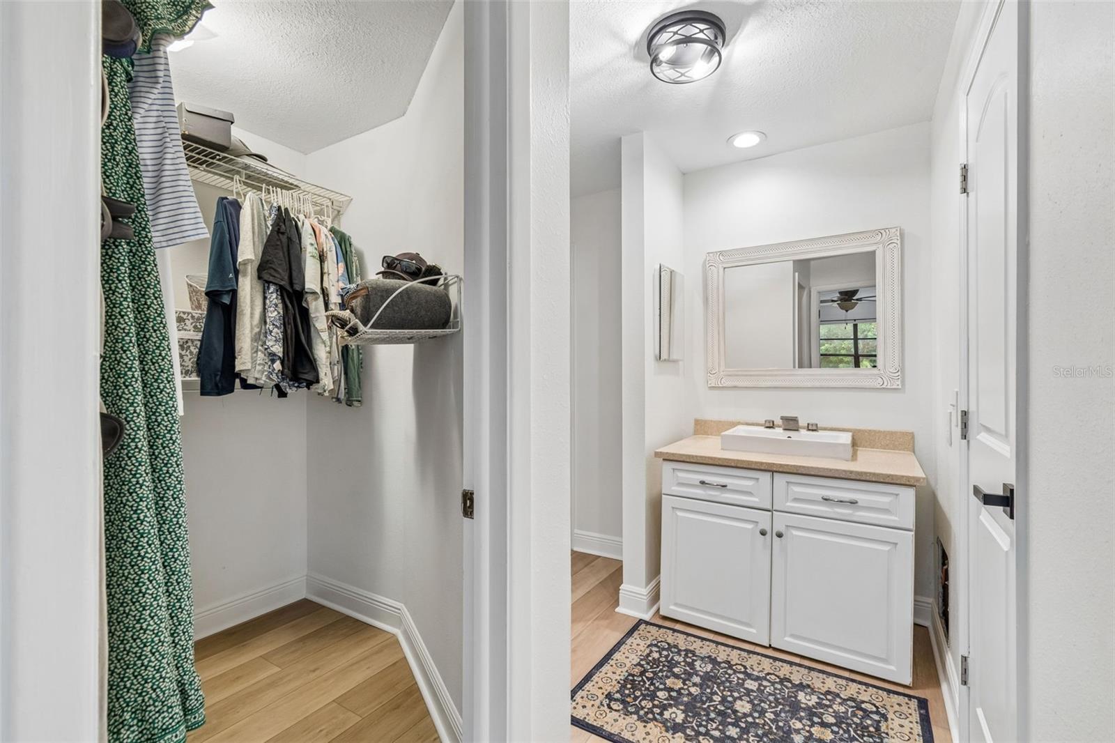 22408 SHORESIDE DR — photo 23
