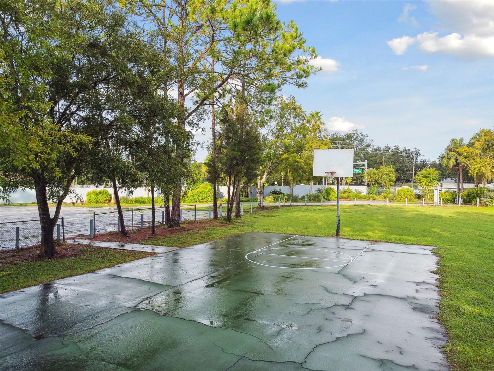 22408 SHORESIDE DR — photo 80