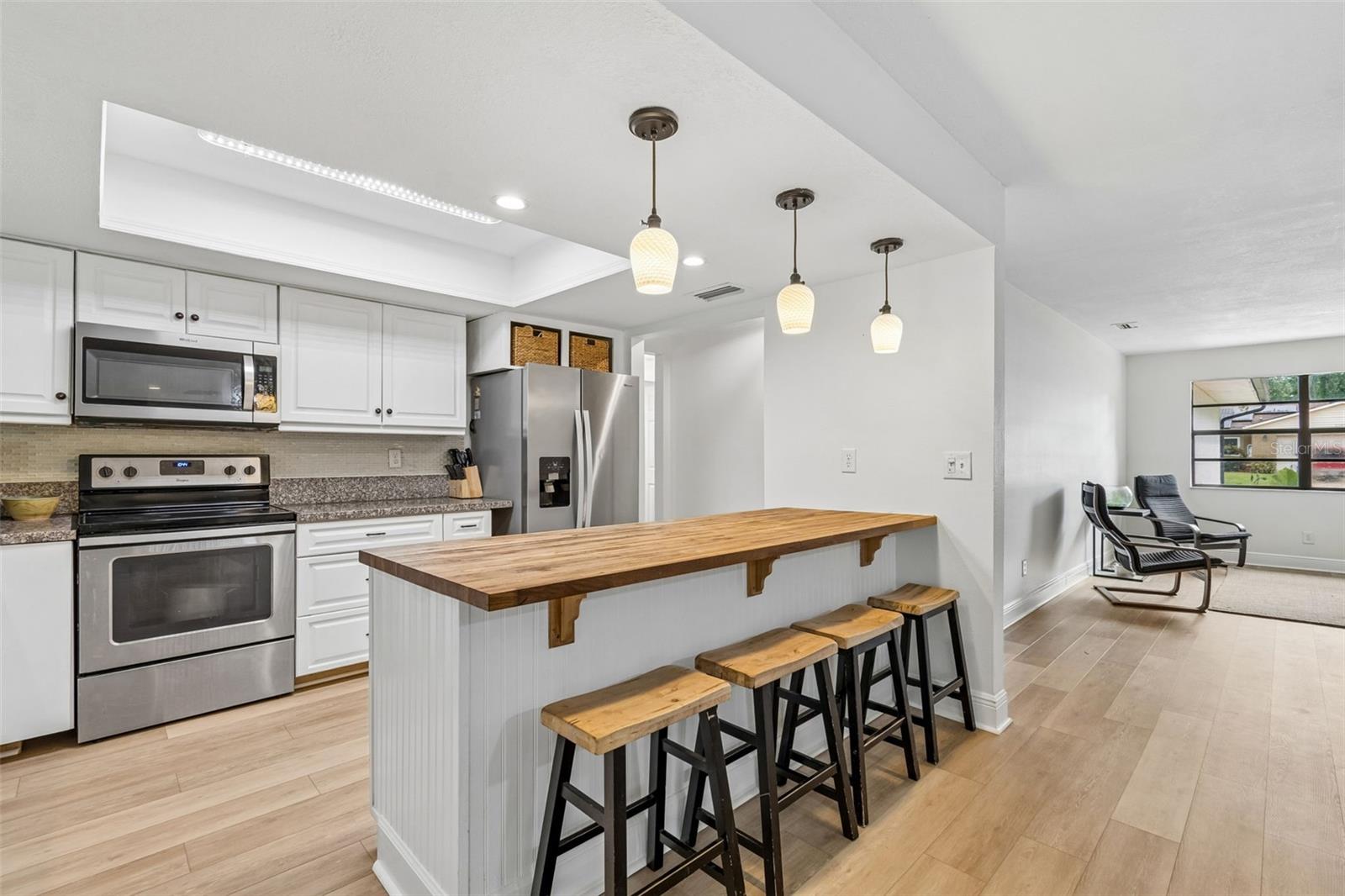 22408 SHORESIDE DR — photo 18