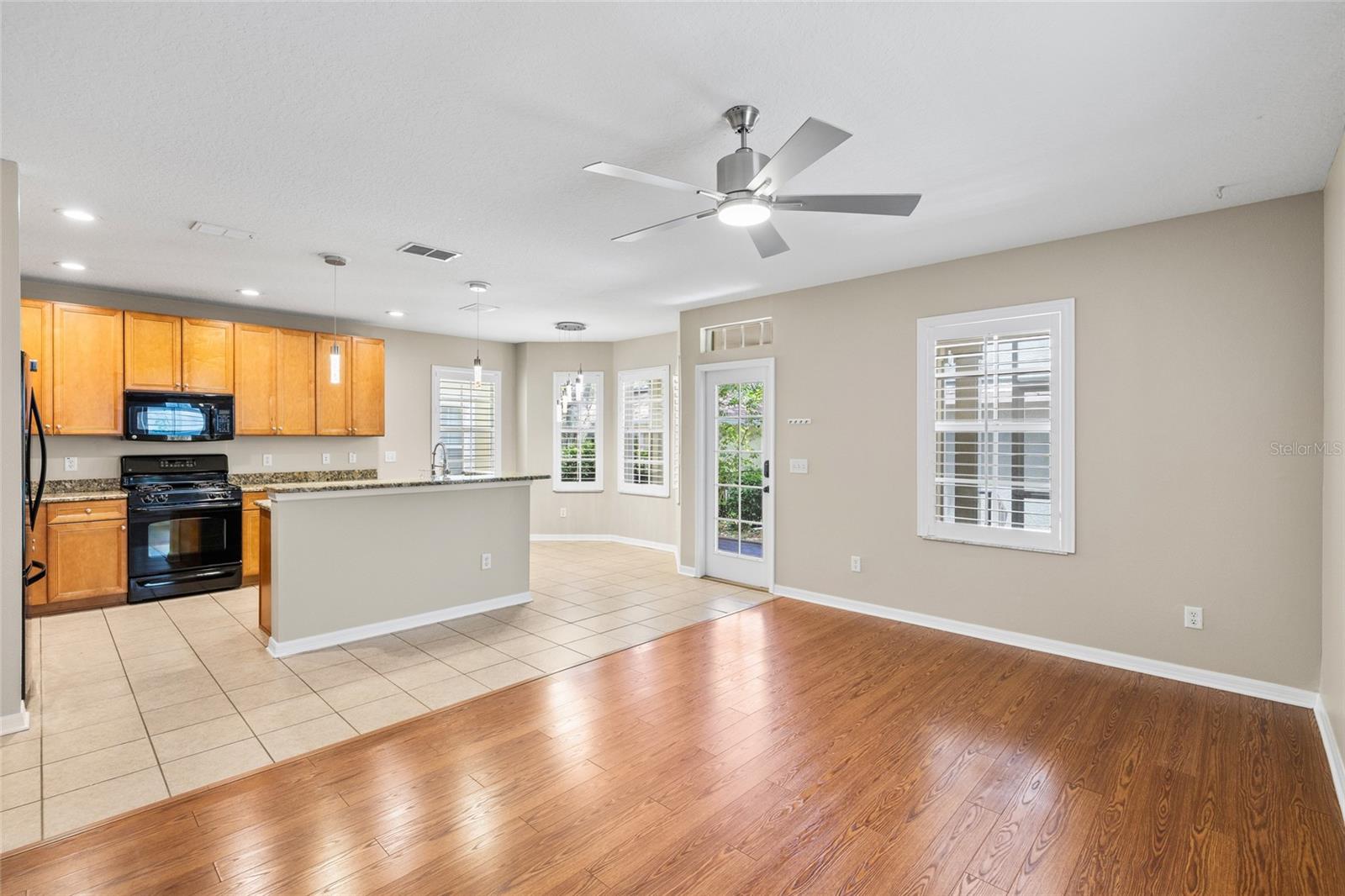 5906 BEACONPARK ST — photo 17
