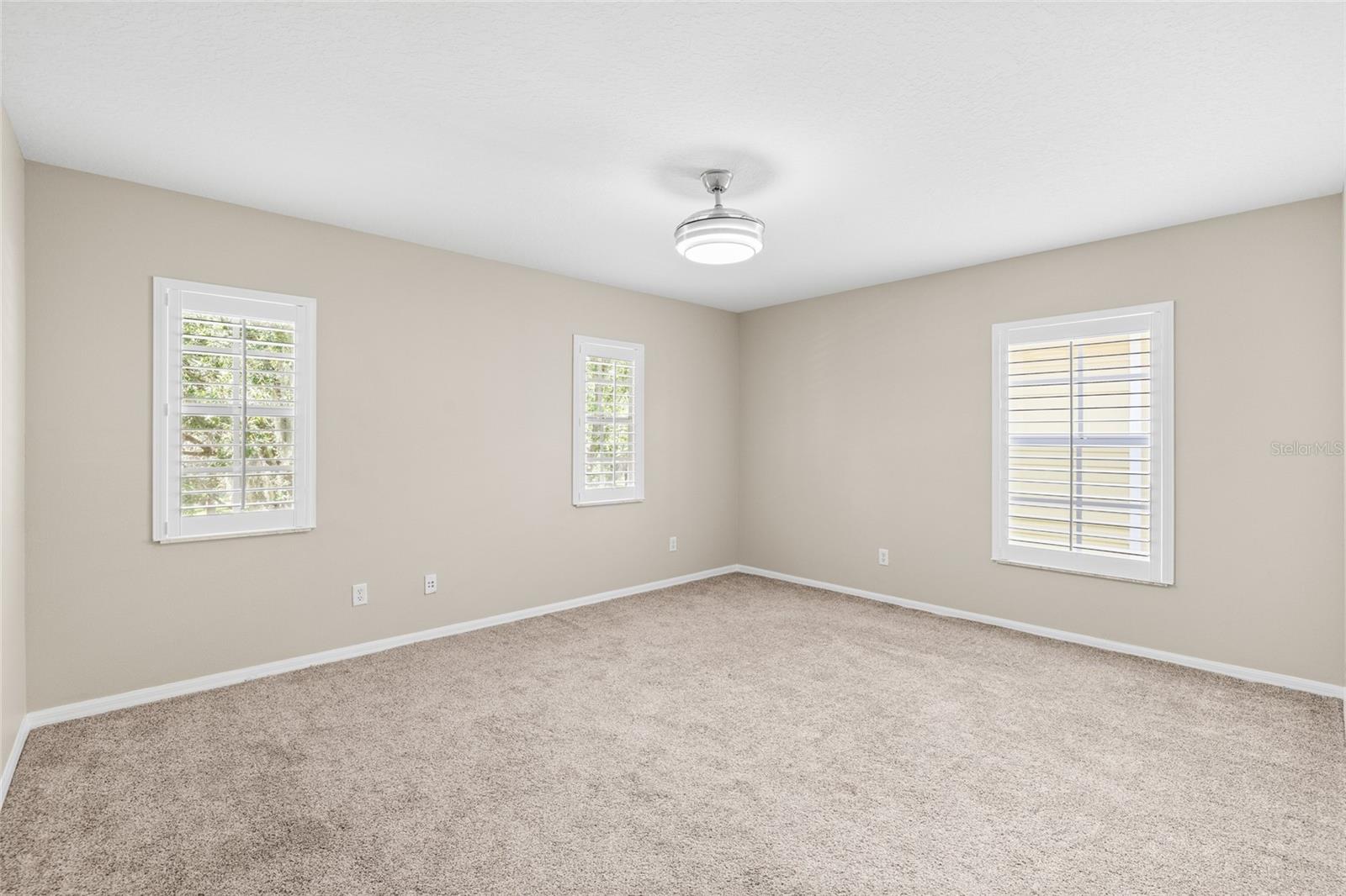 5906 BEACONPARK ST — photo 32