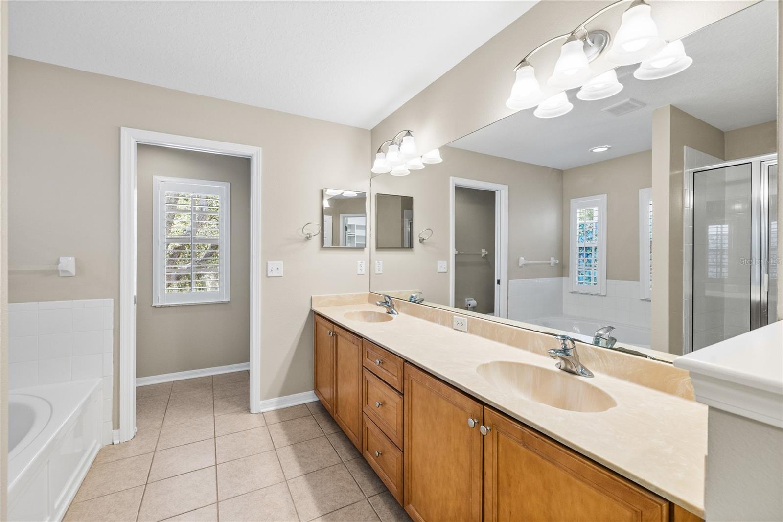 5906 BEACONPARK ST — photo 34