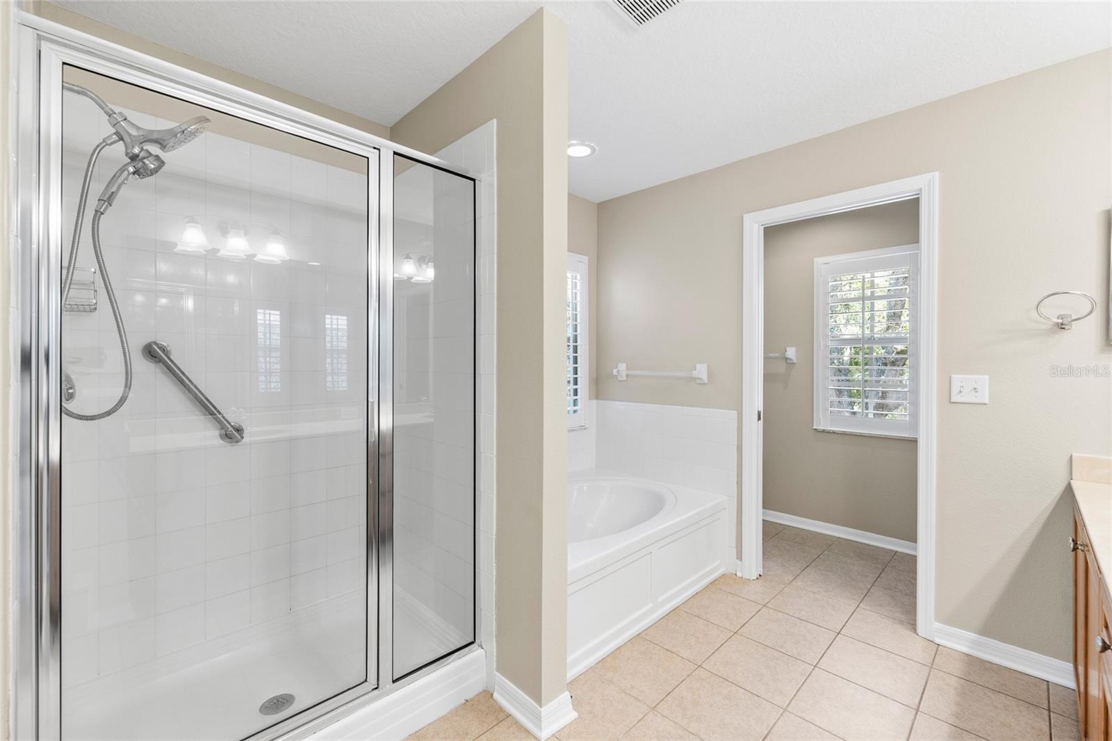 5906 BEACONPARK ST — photo 35