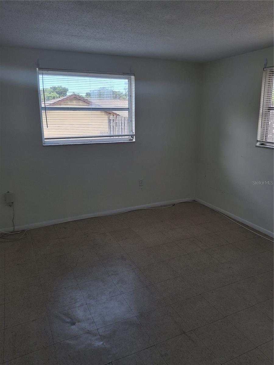 6229 HARRISON ST — photo 5