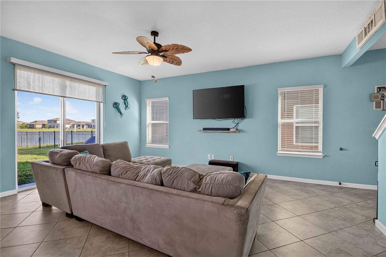 8715 SUNSHOWER PL — photo 9