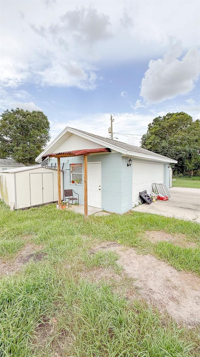 11001 N ARMENIA AVE — photo 44
