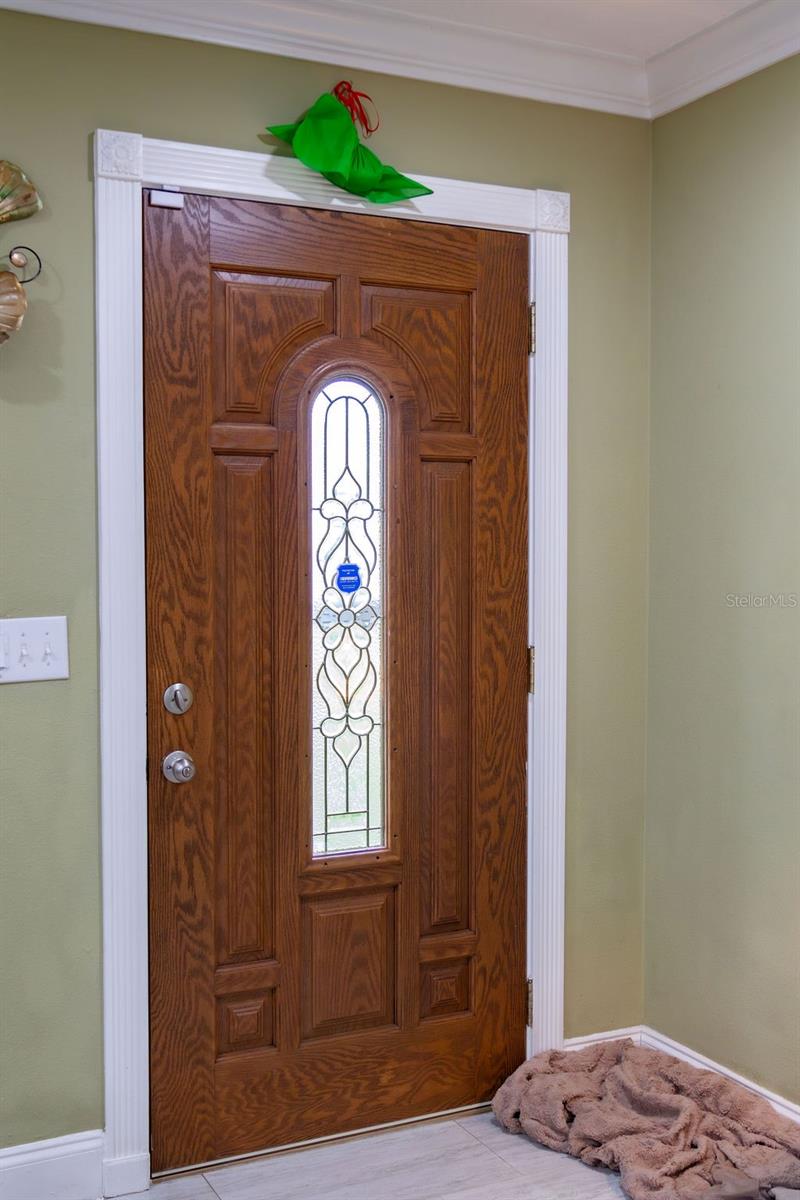 11001 N ARMENIA AVE — photo 2