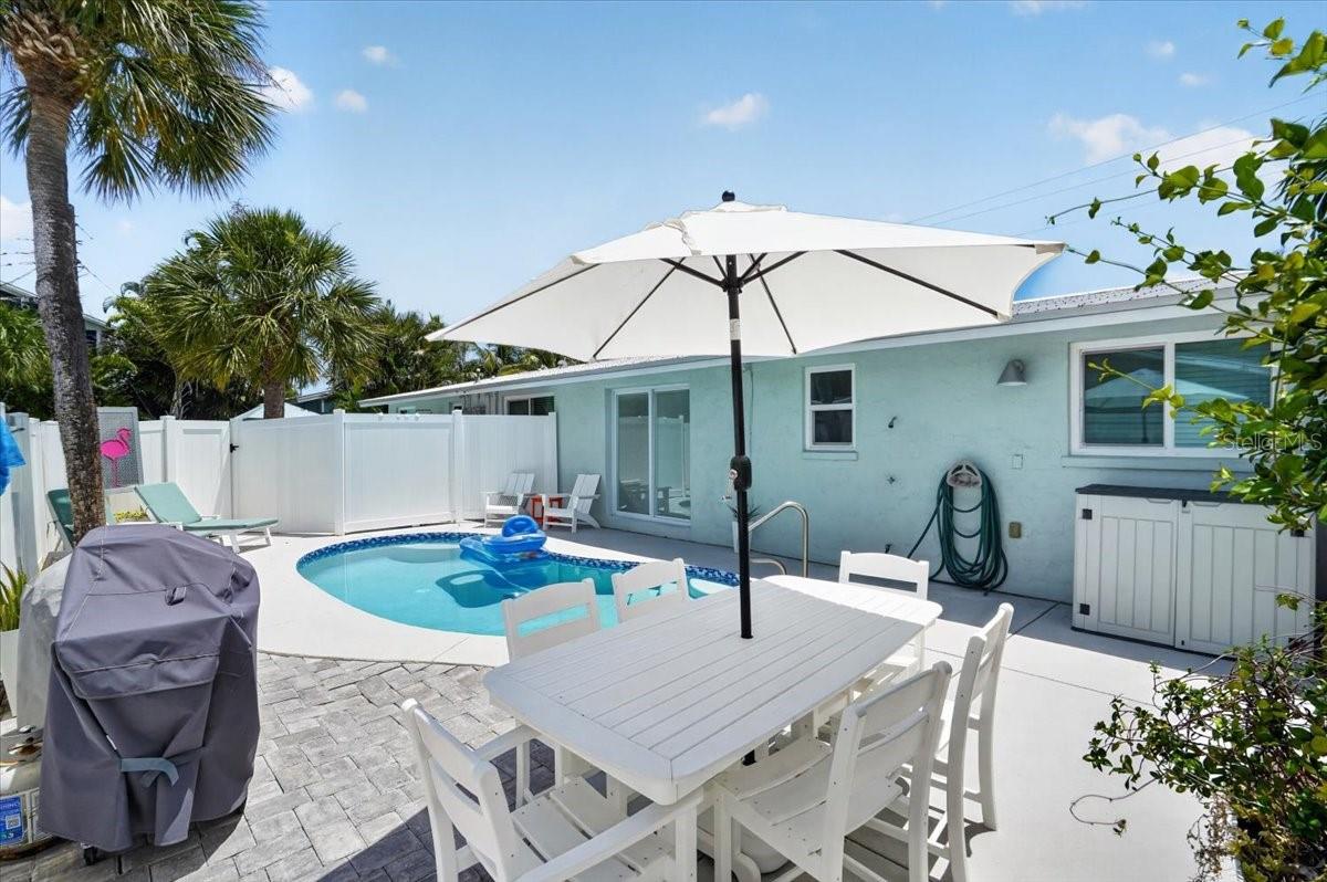 6203 HOLMES BLVD — photo 33