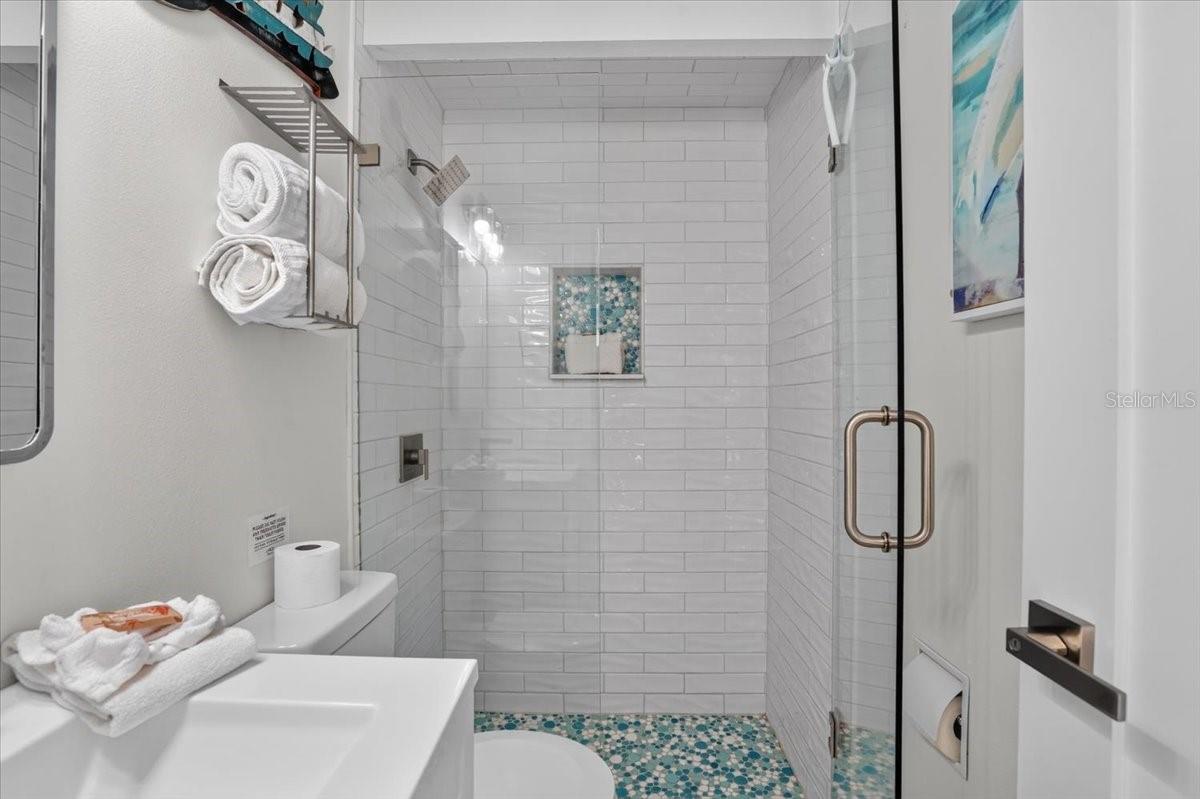 6203 HOLMES BLVD — photo 58