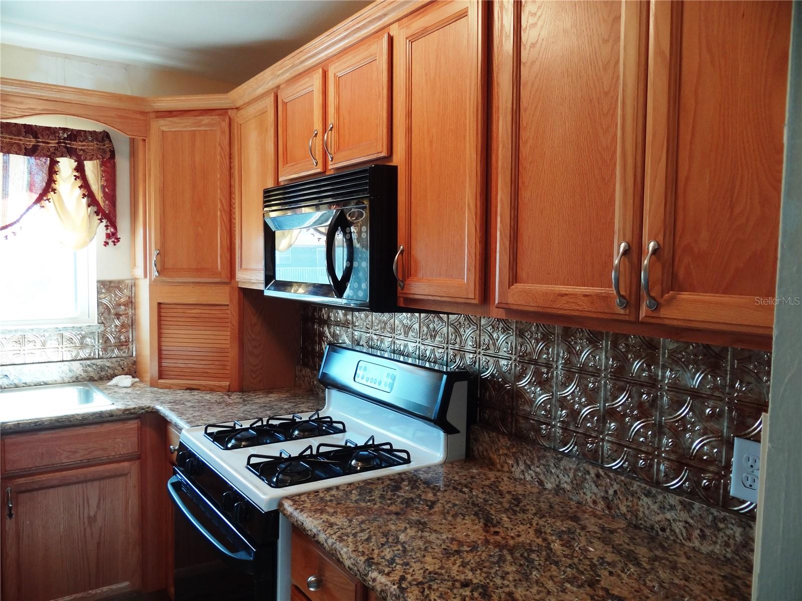 5357 81ST ST N #14 — photo 21
