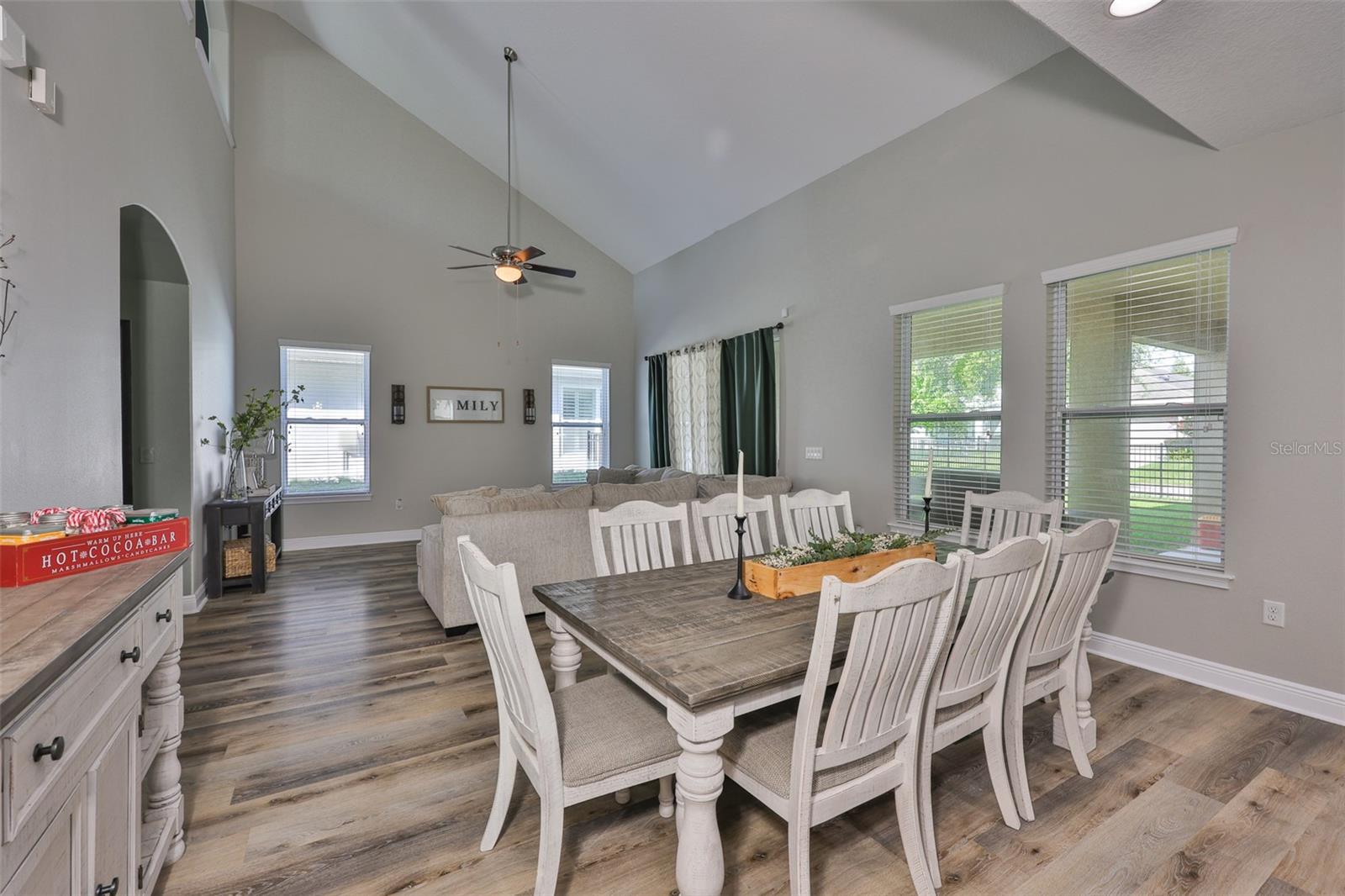 7912 HAMPTON LAKE DR — photo 7