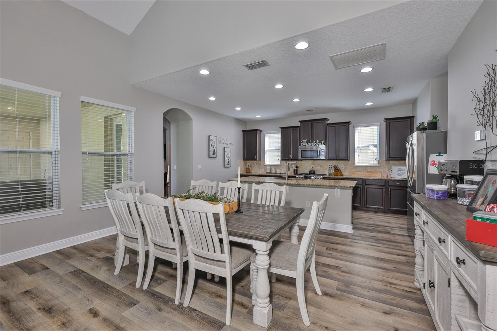 7912 HAMPTON LAKE DR — photo 10