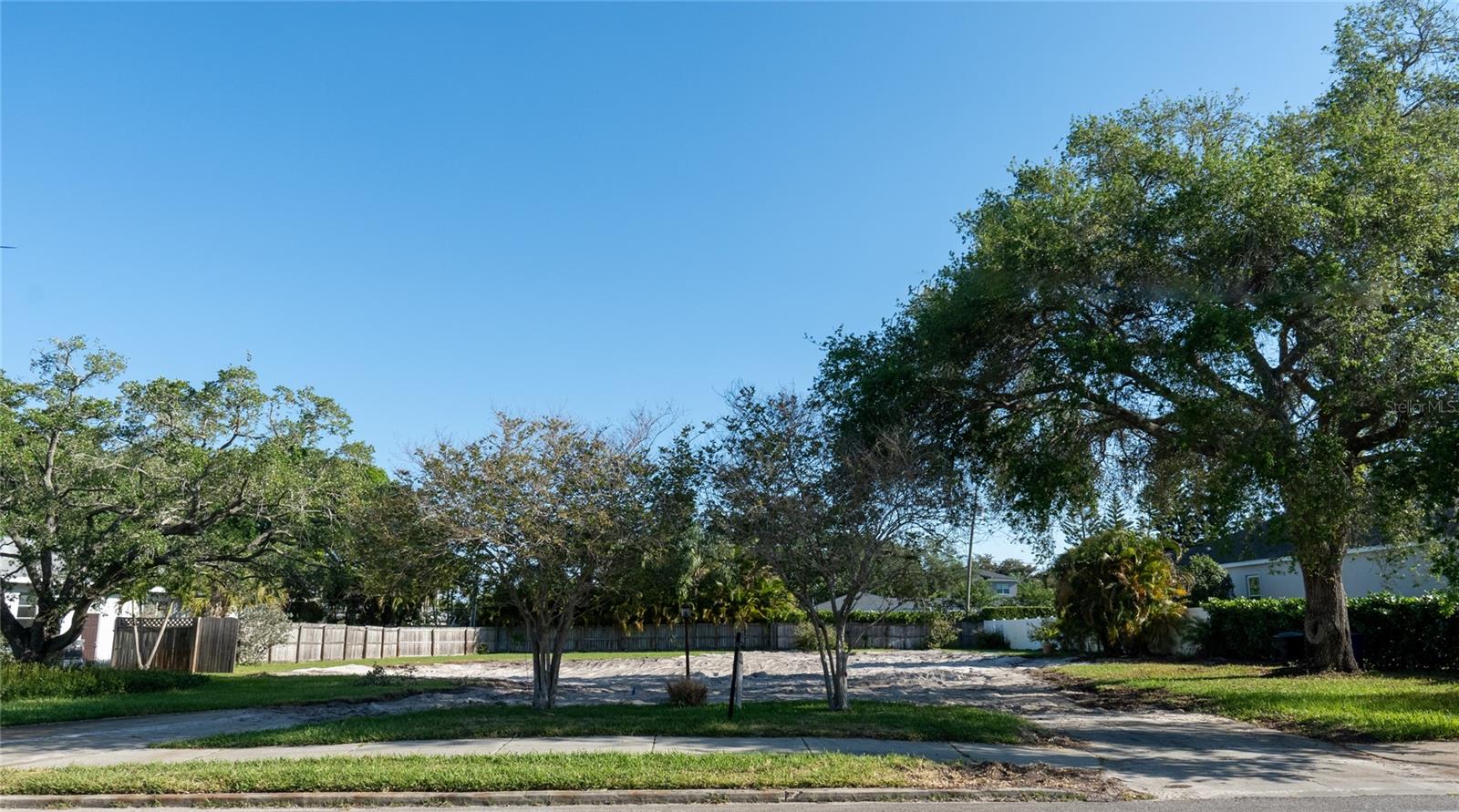 1020 SNELL ISLE BLVD NE — photo 2