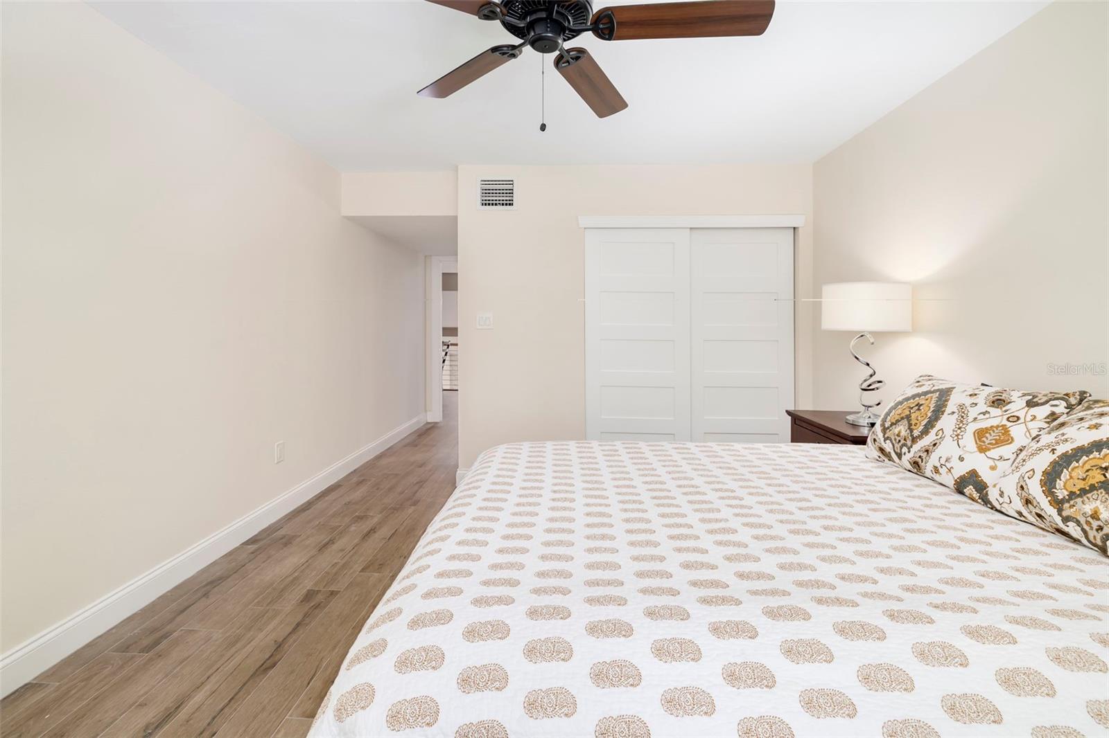 5182 LANCEWOOD DR #14 — photo 33